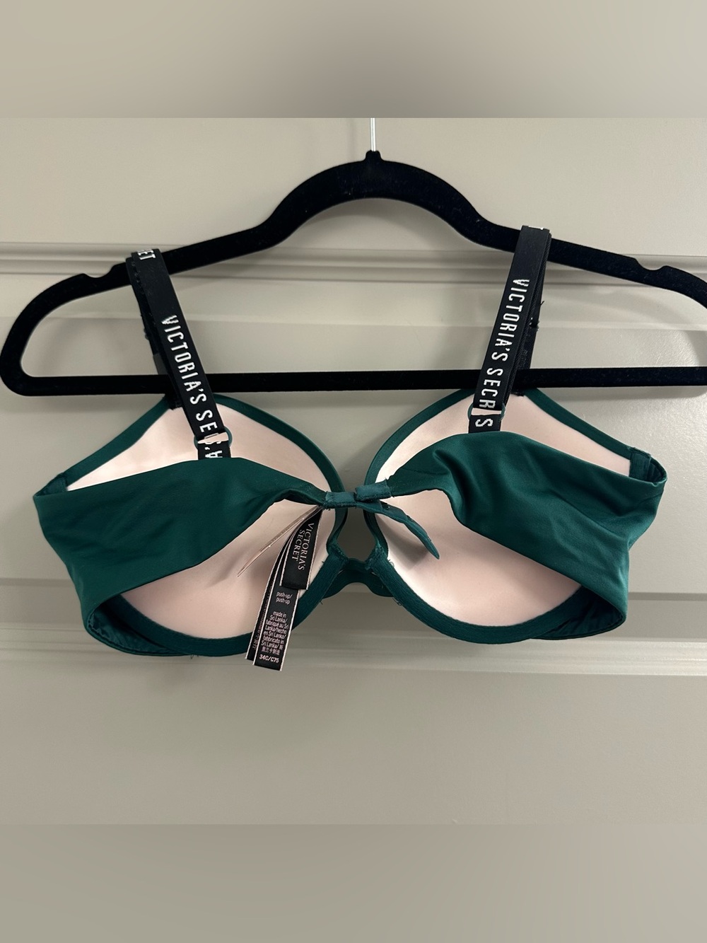Victorias Secret Push-up NWT Bra - Picture 2 of 3